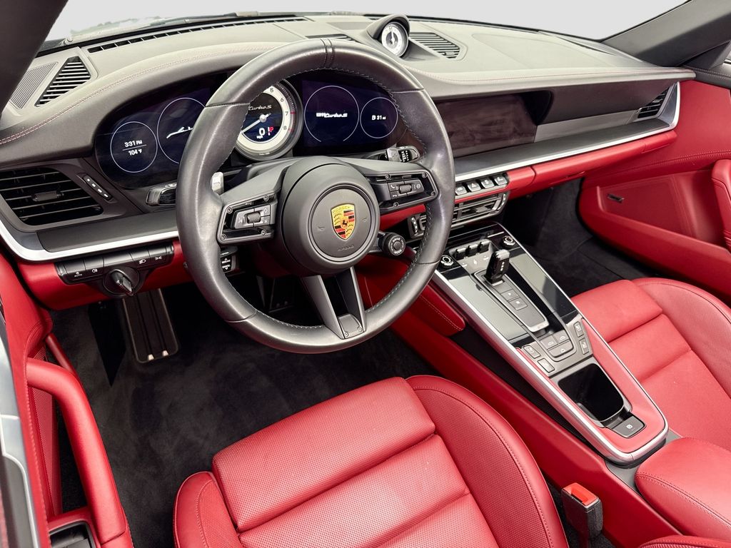 Thumbnail: 2022 Porsche 911 - 4