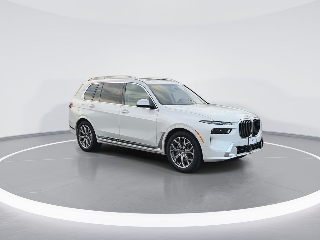 Thumbnail: 2026 BMW X7 - 2