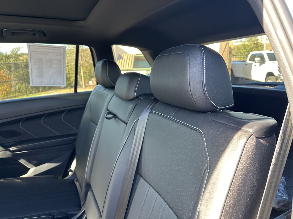 Used Car 2022 Volkswagen Tiguan  2.0t Se R-line Black For Sale Under $30,000 In Austin, Texas