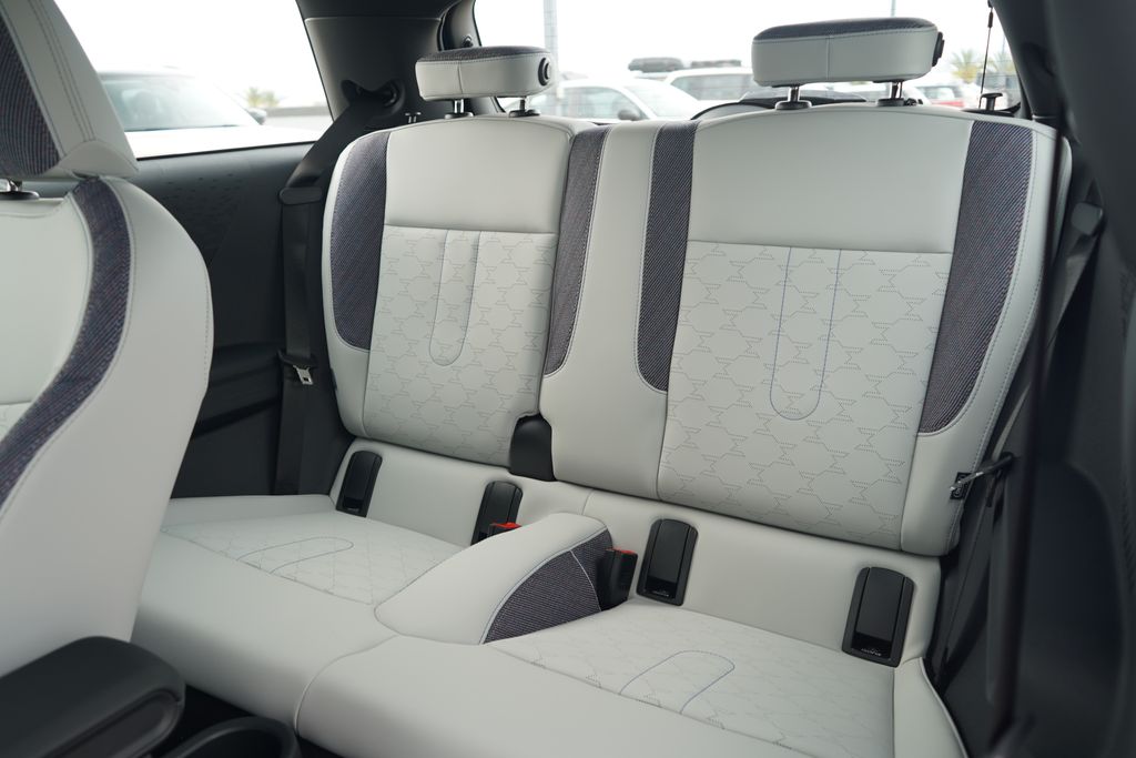 Thumbnail: 2026 MINI Cooper - 7