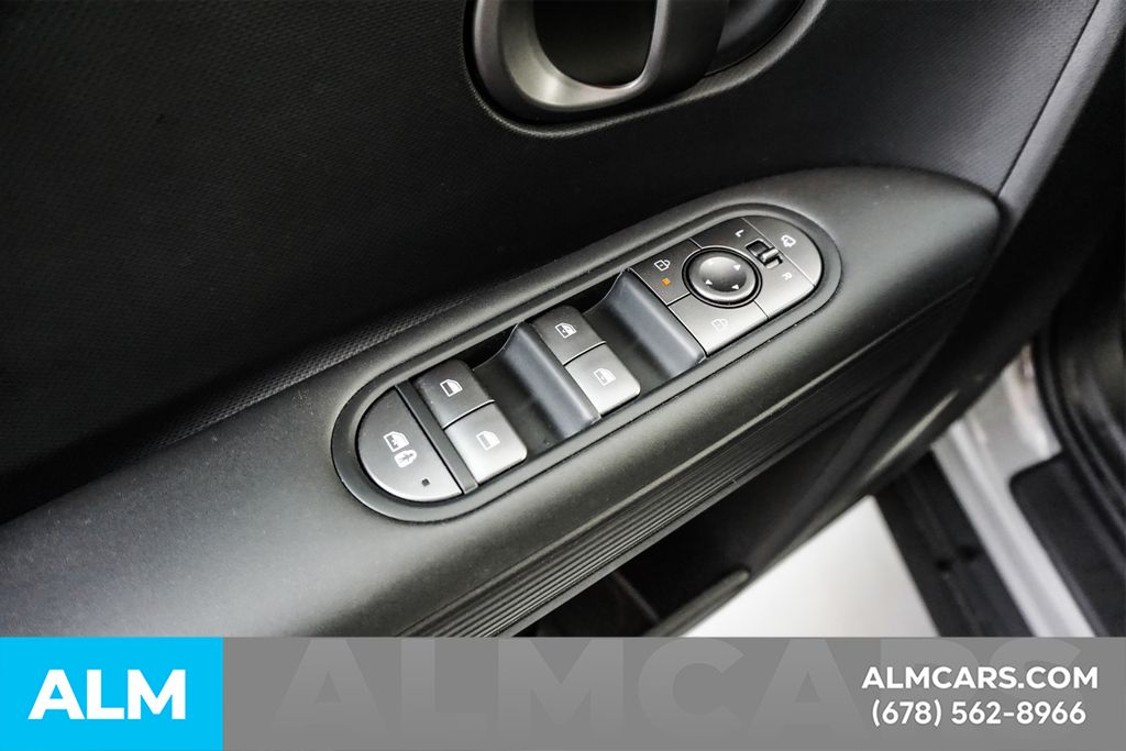 Used 2025 Gray Hyundai SEL image 50