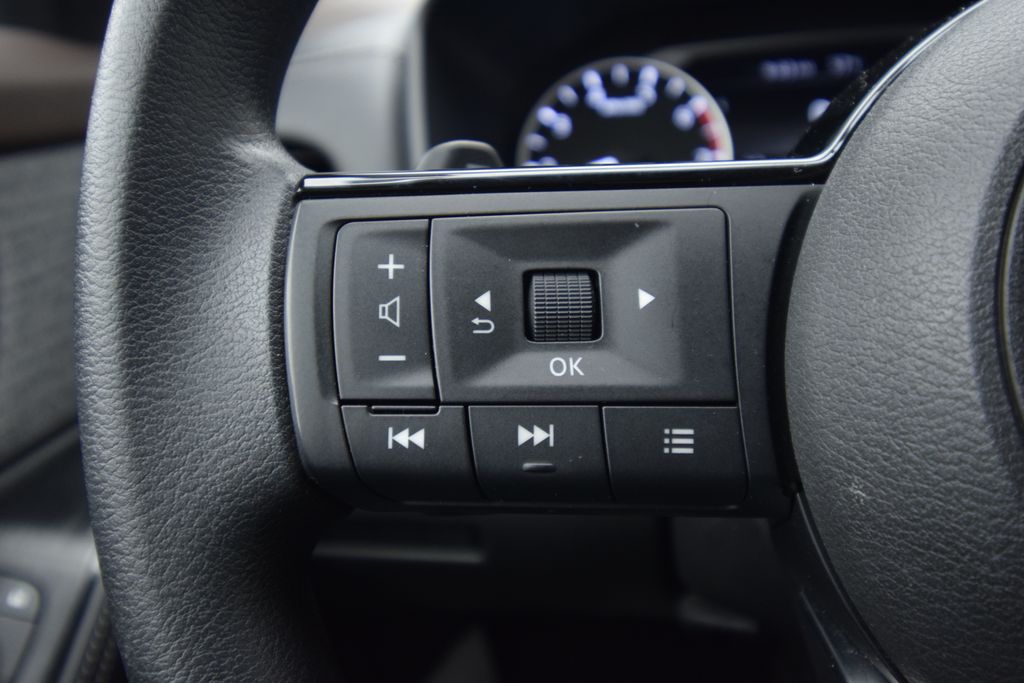 used 2022 Nissan Rogue car, priced at $23,200