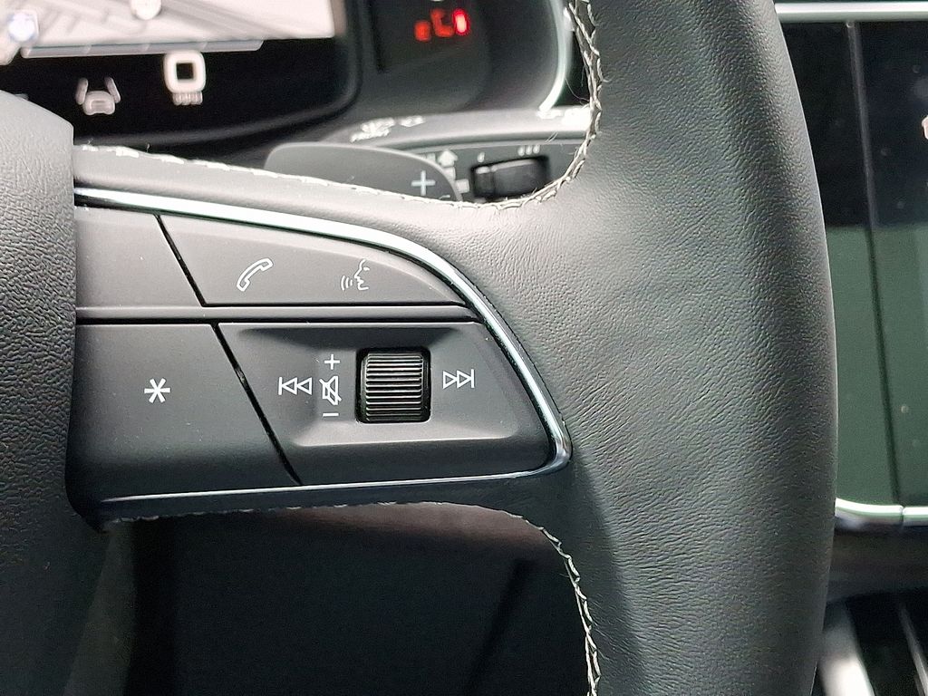 2023 Audi Q8 Premium Plus 23