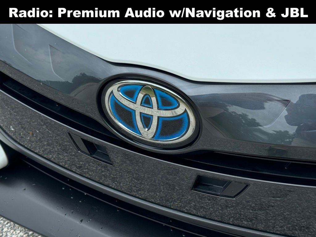 2021 Toyota Prius Prime Limited 6