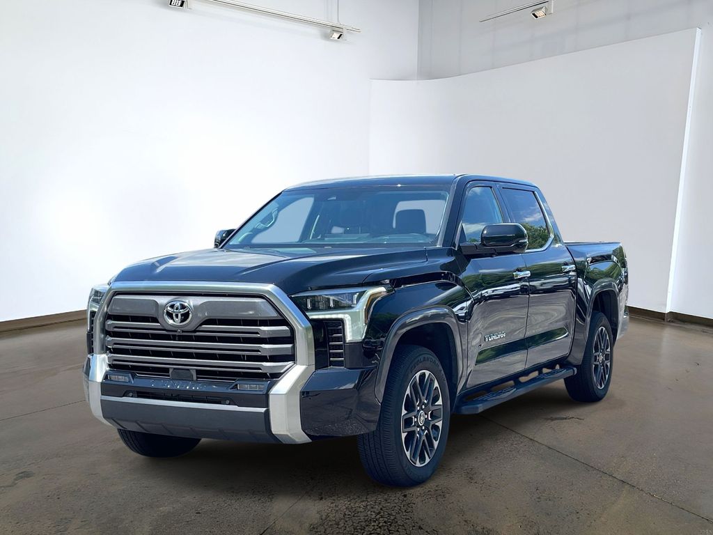  2023 Toyota Tundra Limited CrewMax Cab 4WD   