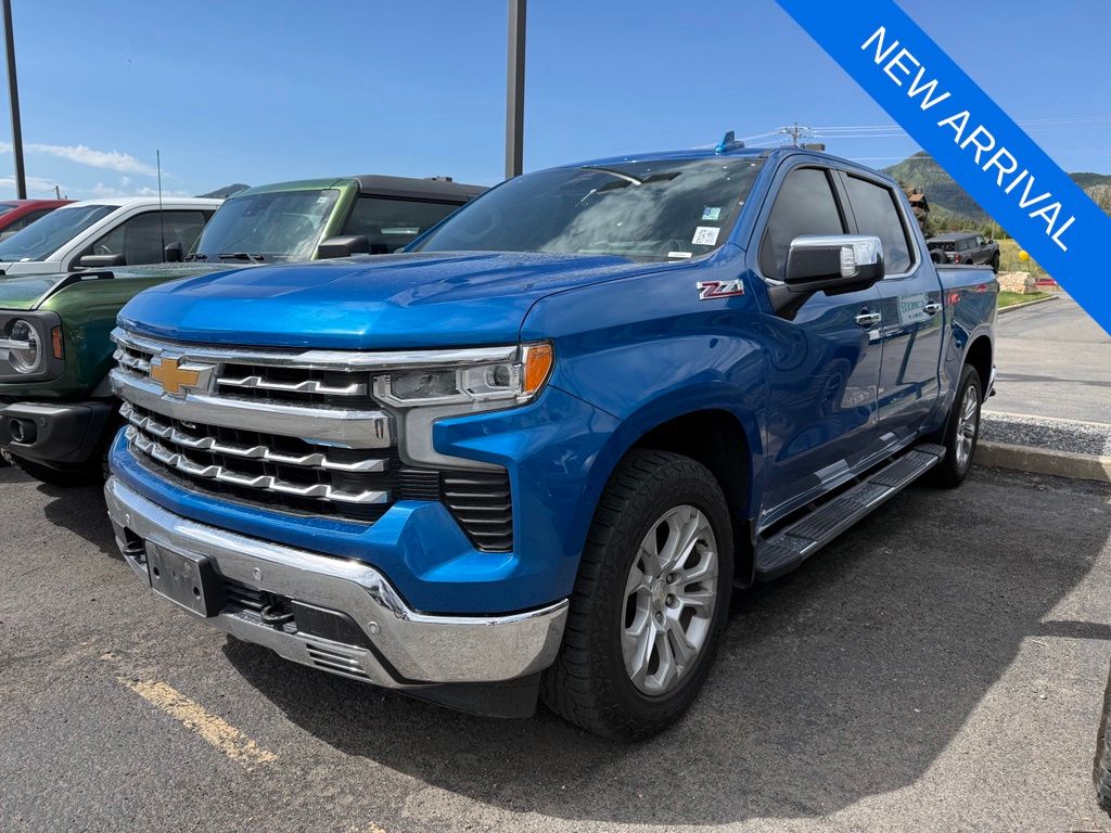 Glacier Blue Metallic 2022 Chevrolet Silverado 1500 Pickup Truck Four-Wheel Drive Automatic