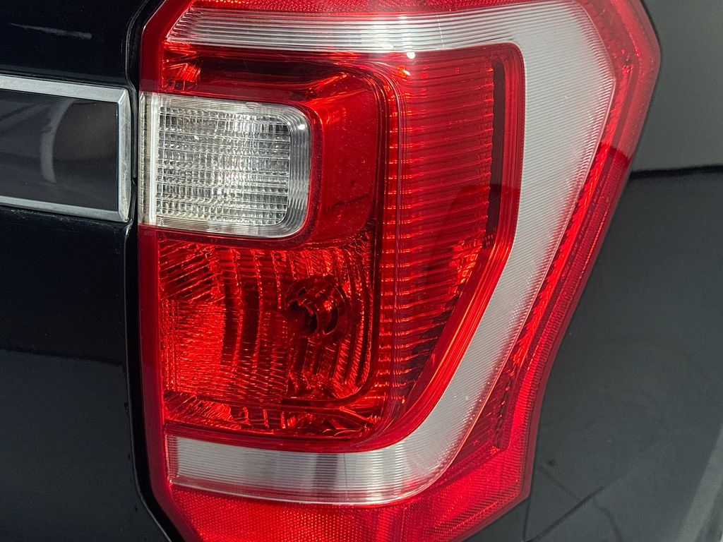 Used Car 2019 Ford Expedition  Xlt For Sale Under $20,000 In Austin, Texas