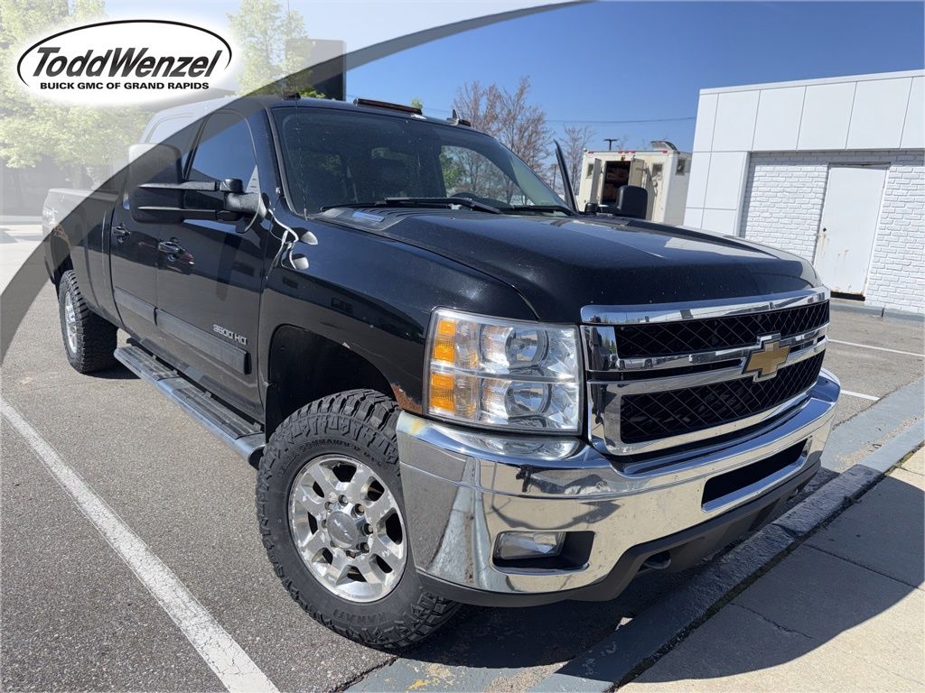 2014 Chevrolet Silverado 3500HD LTZ Crew Cab 4WD