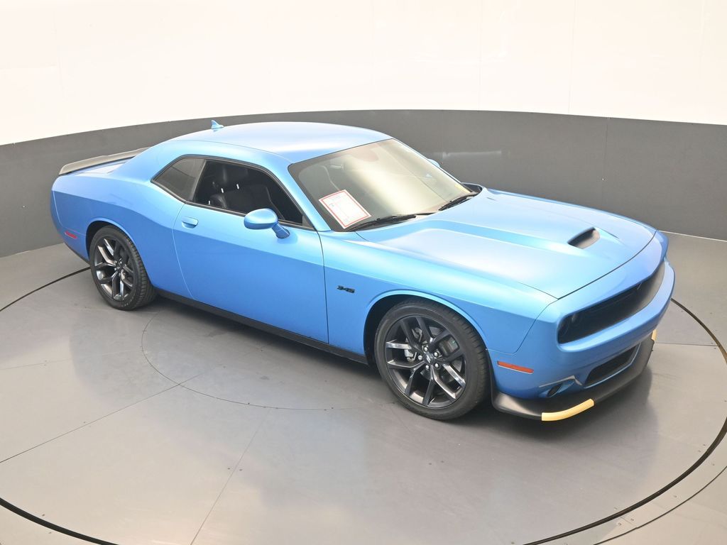Used 2023 B5 Blue Pearlcoat Dodge R/T image 45