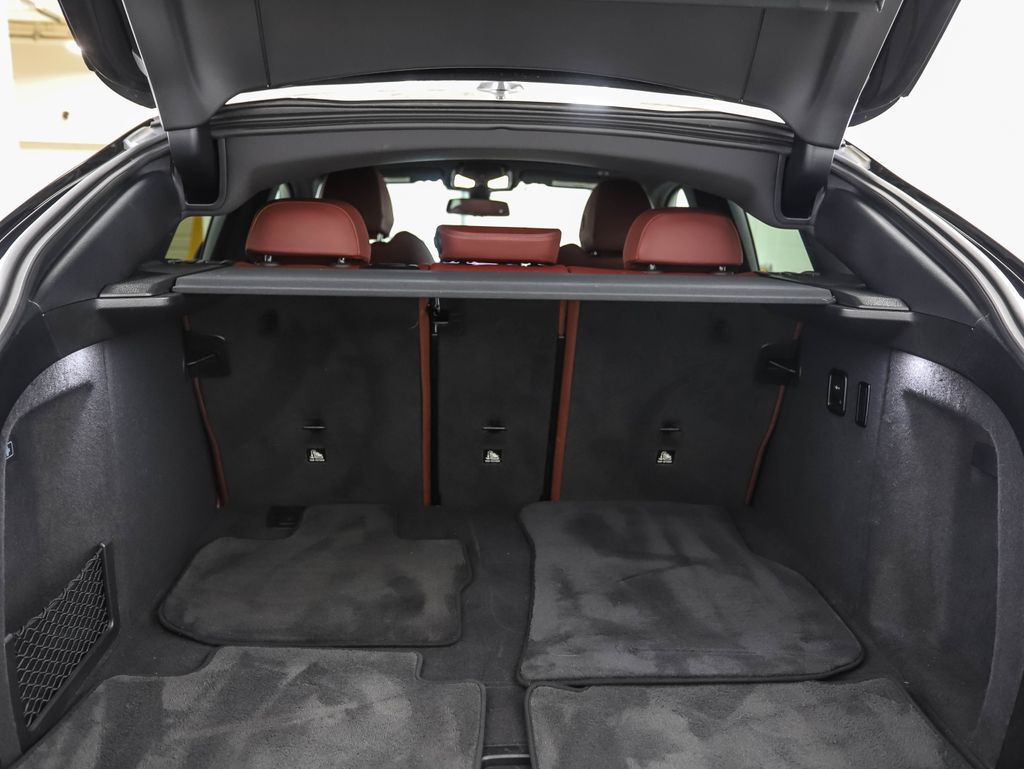 Thumbnail: 2023 BMW X4 - 24