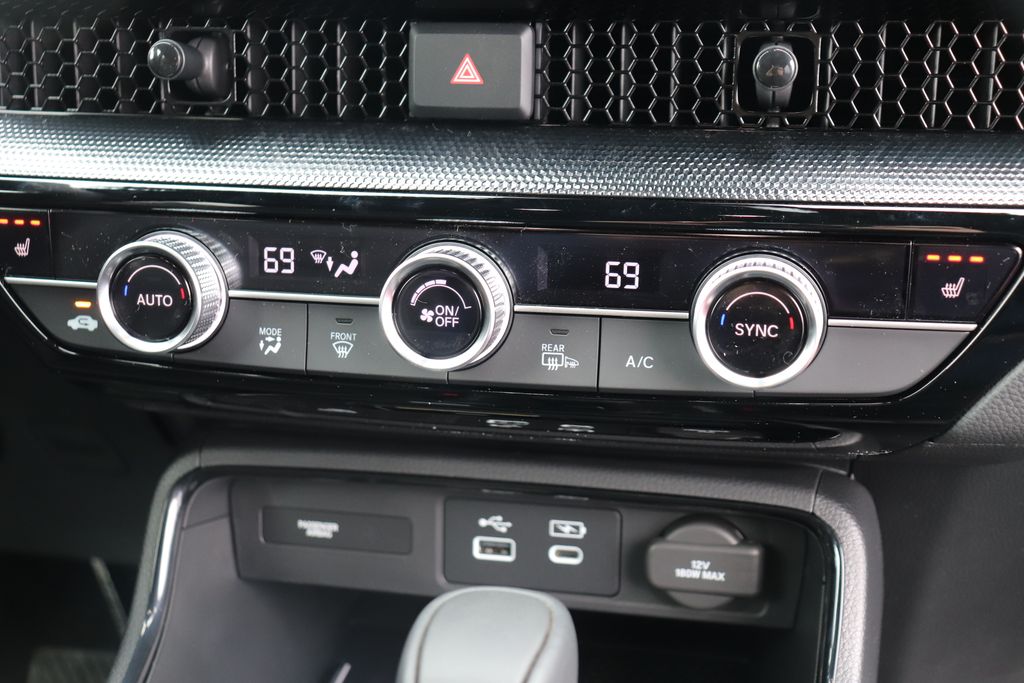 2025 Honda CR-V Sport Touring 24
