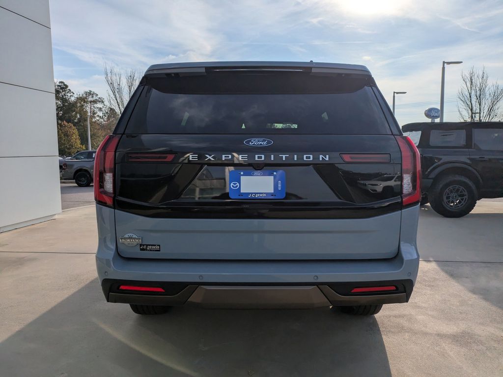 2025 Ford Expedition King Ranch