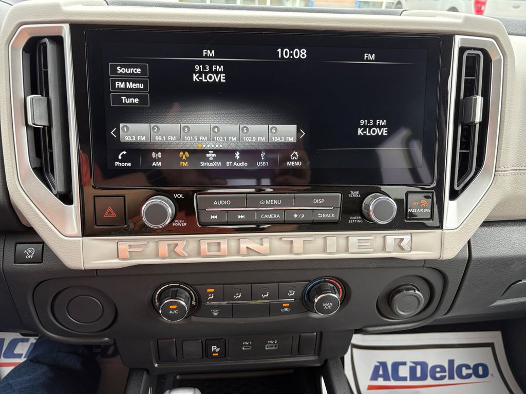 Used Car 2025 Nissan Frontier  Sv For Sale Under $35,000 In Floresville, Texas