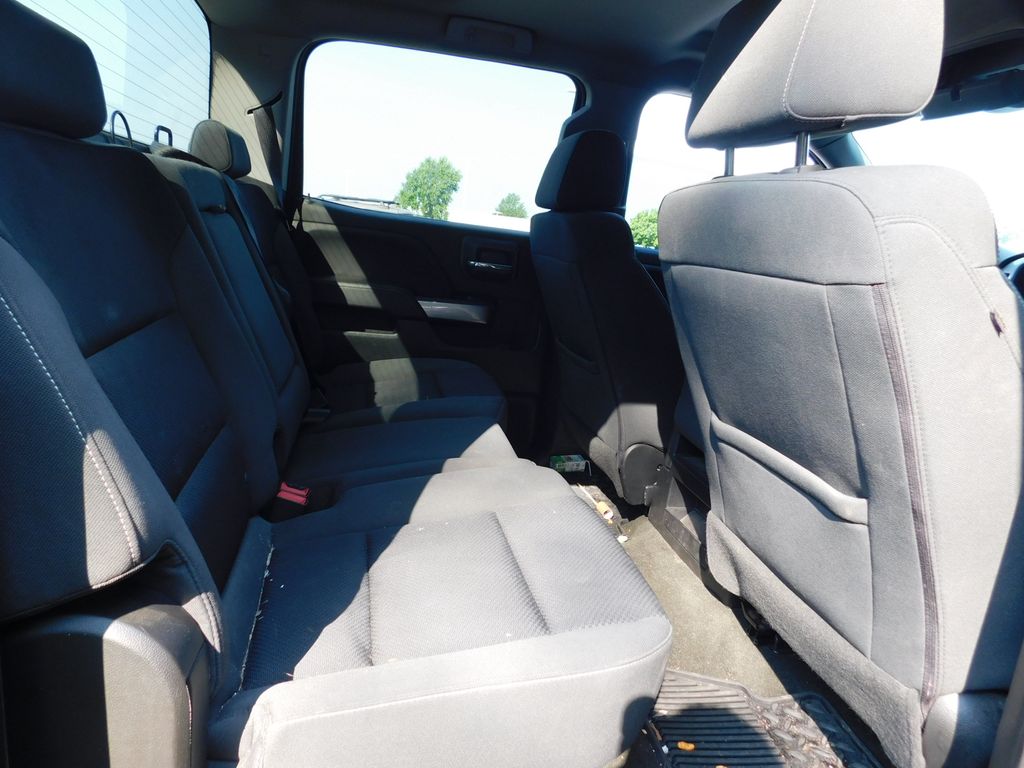 Thumbnail: 2018 Chevrolet Silverado 1500 - 5
