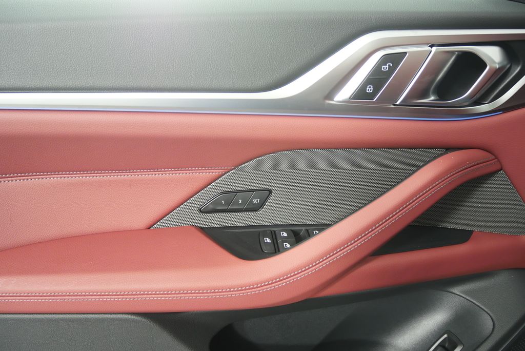Thumbnail: 2025 BMW i4 - 7
