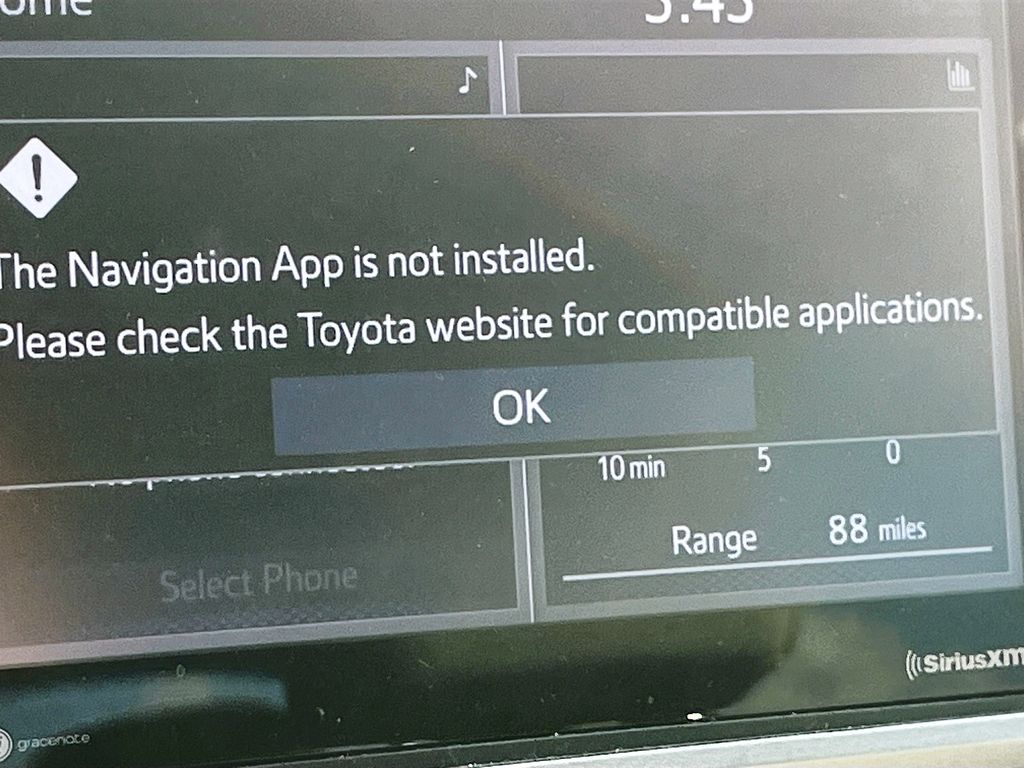 Used 2020 White Toyota SR5 image 13