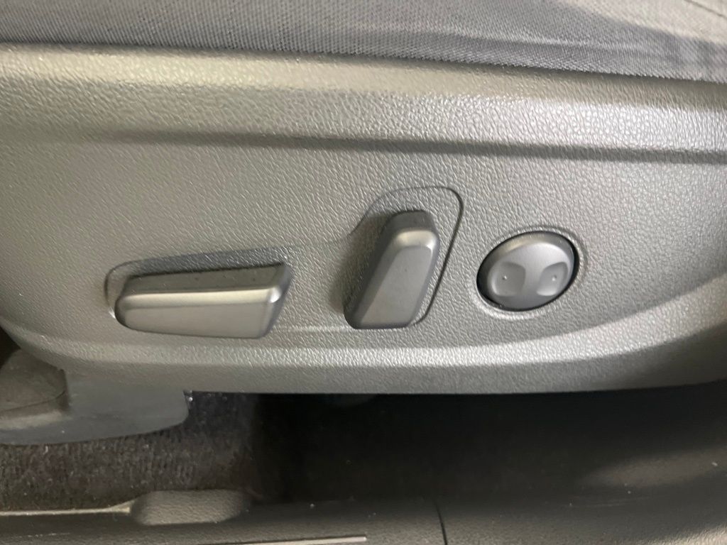 Certified Used 2023 White Hyundai SEL image 16