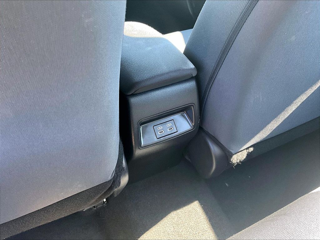 2023 Toyota Corolla — photo 26