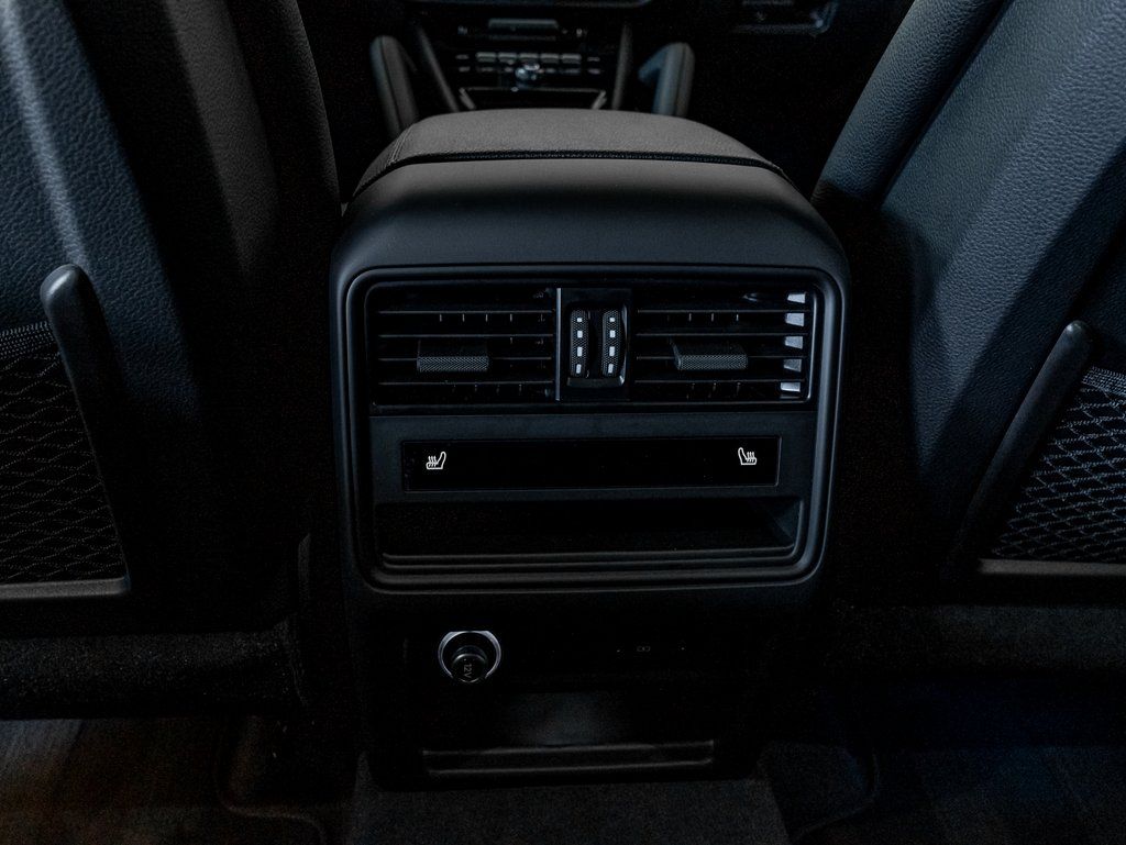 Certified Used 2024 Silver Porsche  image 17