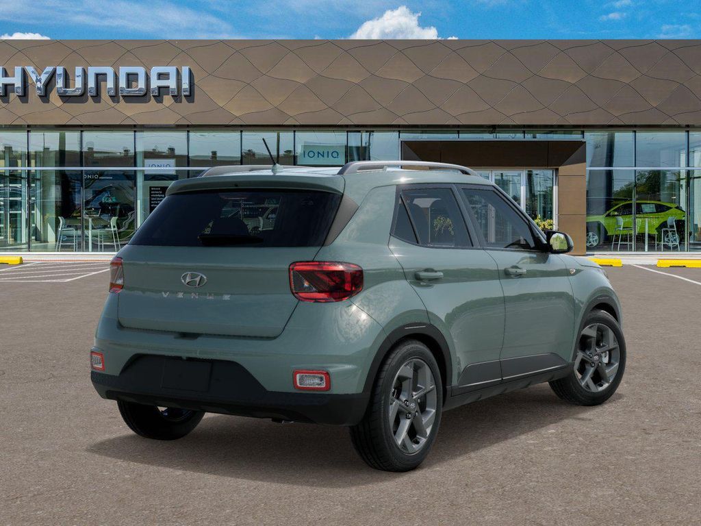 2025 Hyundai Venue SEL 4