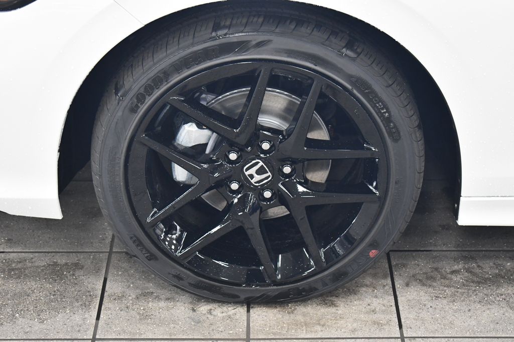 Thumbnail: 2026 Honda Civic - 7