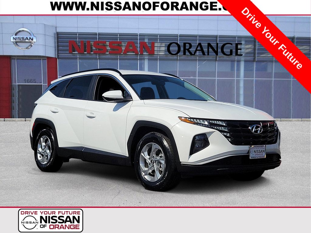 White Pearl 2024 Hyundai Tucson SUV / Crossover Front-Wheel Drive 8-Speed Automatic