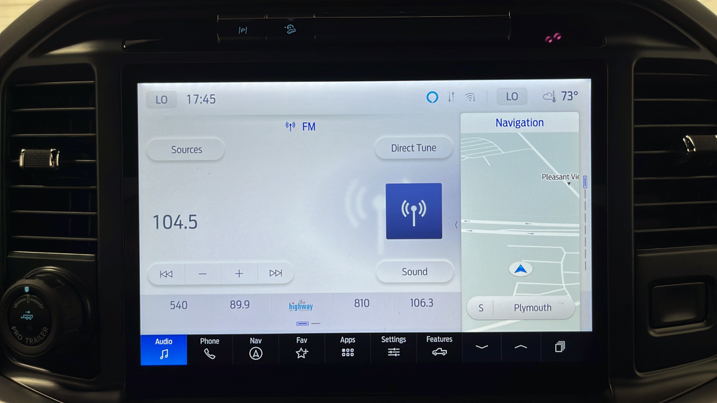 Used 2025 Carbonized Gray Metallic Ford XLT image 29