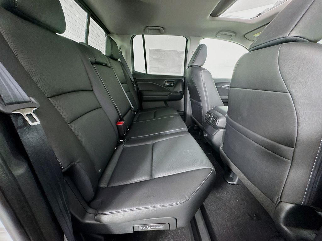 2025 Honda Ridgeline RTL photo