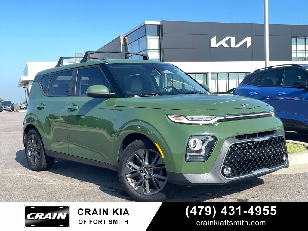 Green 2020 Kia Soul EX FWD SUV / Crossover Front-Wheel Drive Continuously Variable Transmission