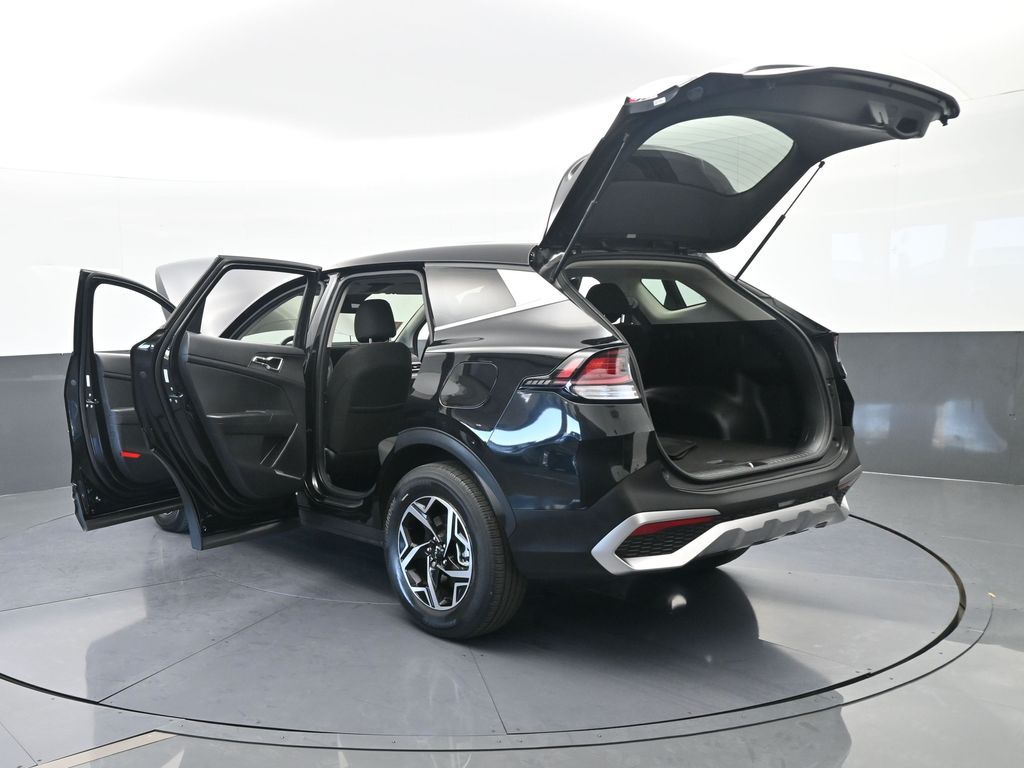 Used 2024 Fusion Black Kia LX image 71