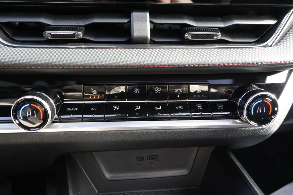 Thumbnail: 2026 Chevrolet Equinox - 28