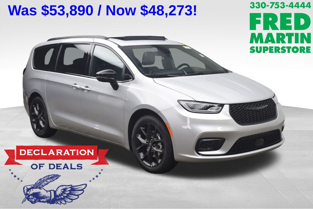 new 2026 Chrysler Pacifica car, priced at $48,273