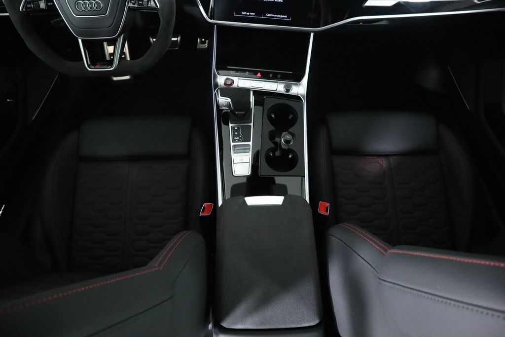 2025 Audi RS 6 4.2 18
