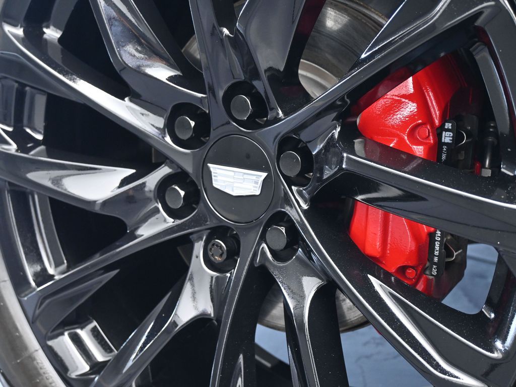 Used 2021 Black Raven Cadillac Sport Platinum image 44