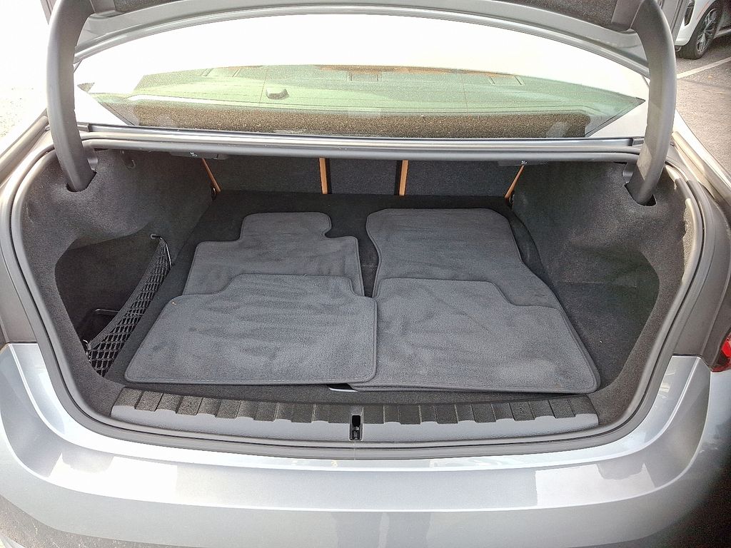 Thumbnail: 2023 BMW 3 Series - 30