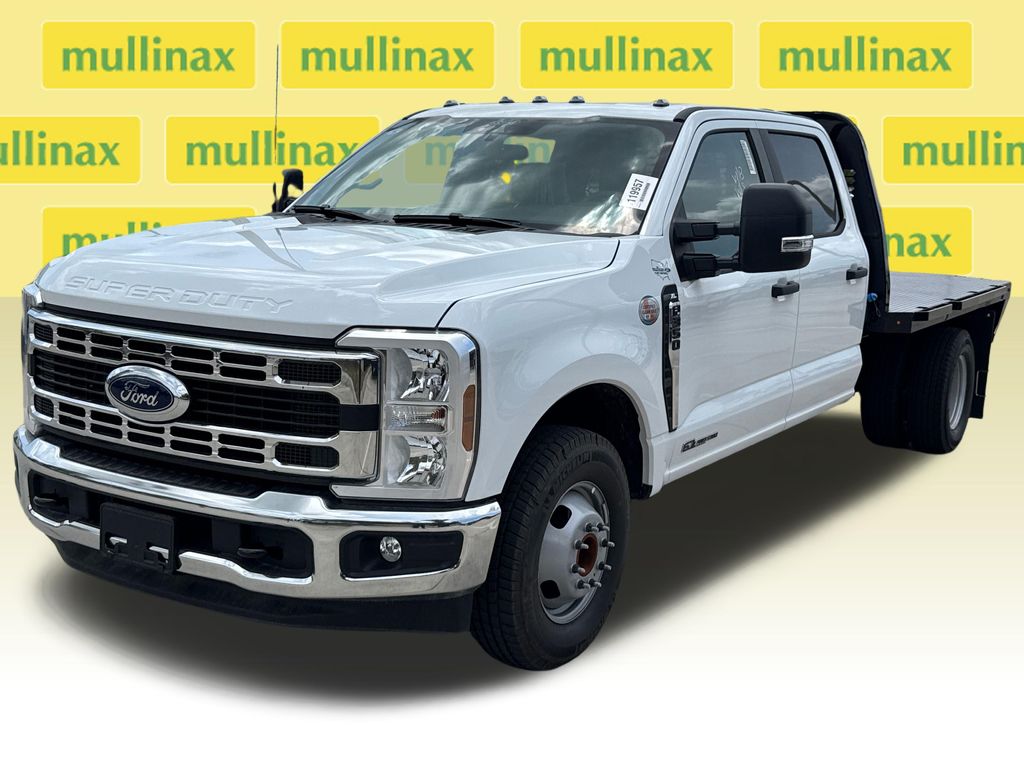 New 2026 White Ford XL image 7