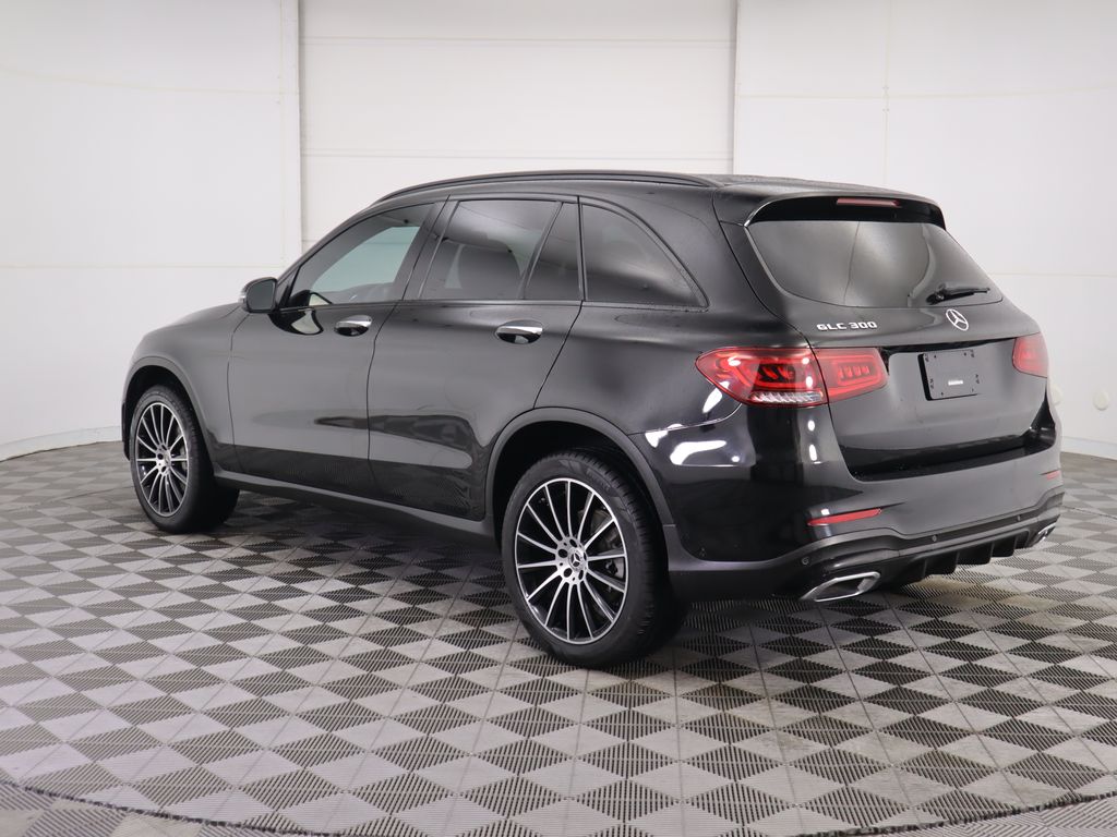 Thumbnail: 2022 Mercedes-Benz GLC - 7