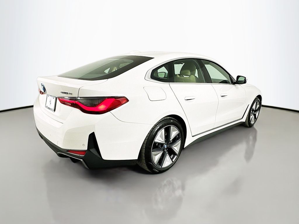 2025 BMW i4 eDrive40 5