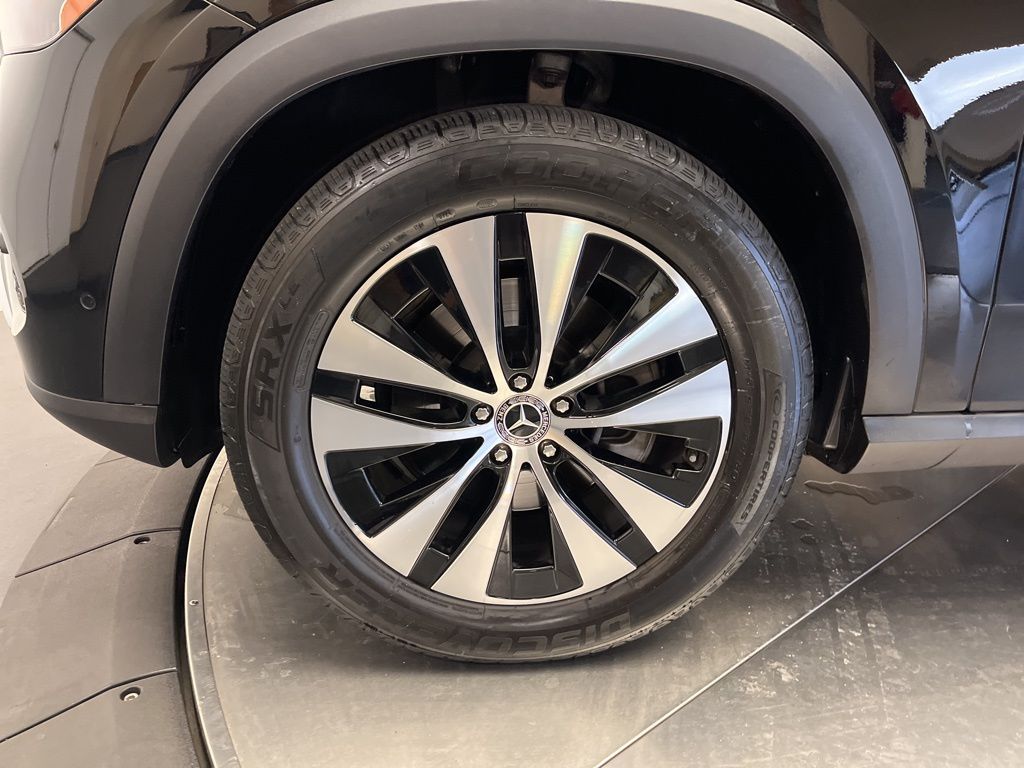 Thumbnail: 2025 Mercedes-Benz GLE - 10