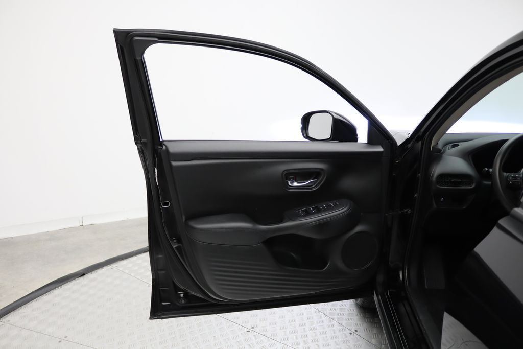 Thumbnail: 2023 Honda HR-V - 16