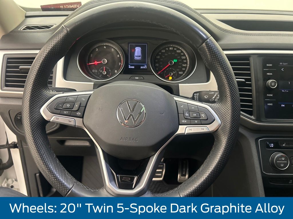 2021 Volkswagen Atlas V6 SE Technology R-Line photo 24
