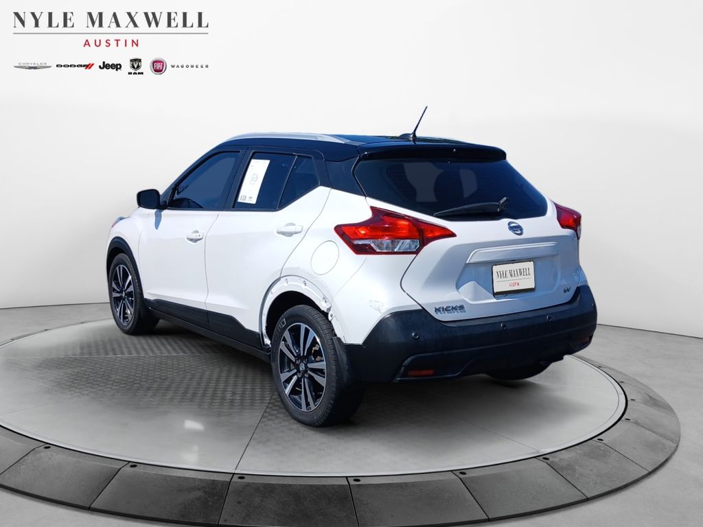 Used Car 2020 Nissan Kicks  Sv For Sale Under $10,000 In Austin, Texas