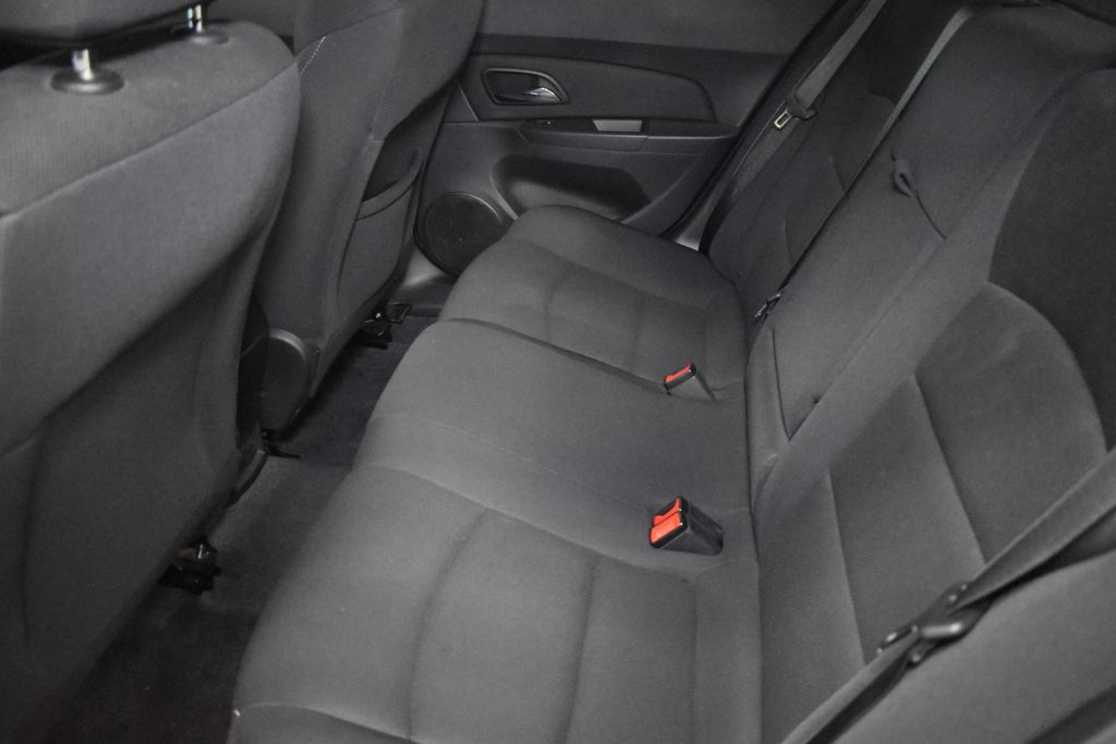 2012 Chevrolet Cruze LT 28