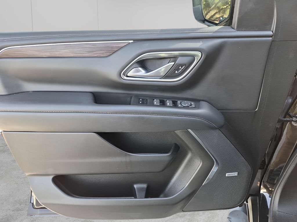 Used Car 2022 Chevrolet Tahoe  Z71 For Sale Under $50,000 In Austin, Texas