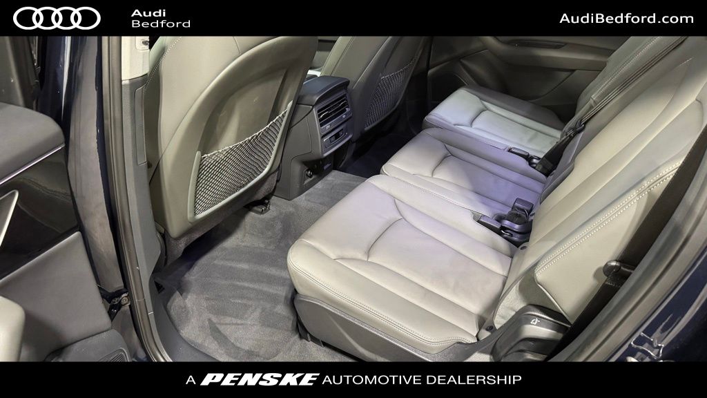 Thumbnail: 2025 Audi Q7 - 7