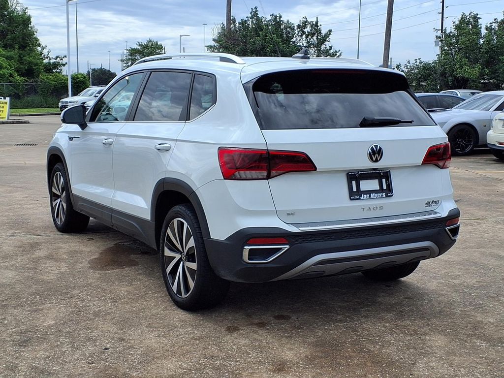 2023 Volkswagen Taos 1.5T SE White at DeMontrond Auto Country