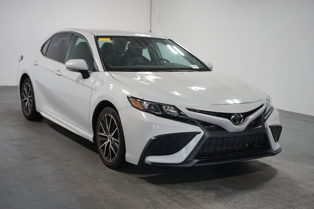 Thumbnail: 2023 Toyota Camry - 3