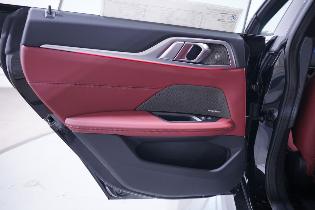 Thumbnail: 2026 BMW i4 - 14