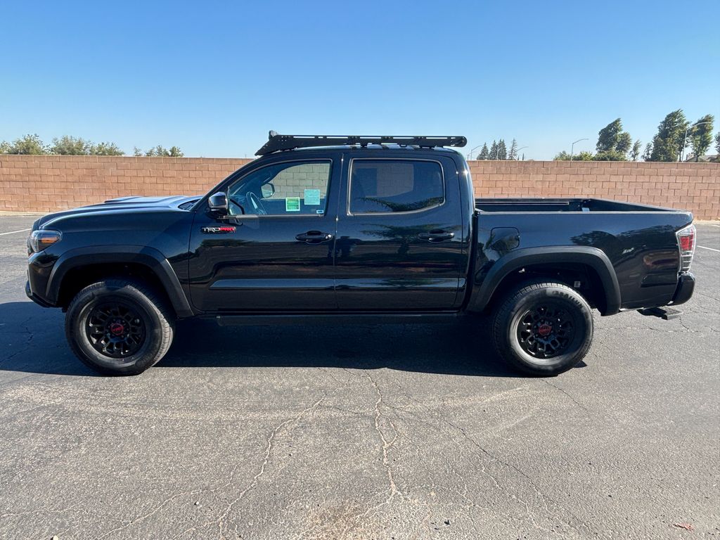 Thumbnail: 2019 Toyota Tacoma - 8