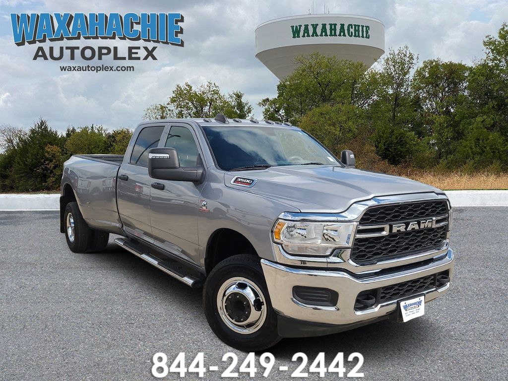 Billet Silver Metallic Clearcoat 2024 RAM 3500 Pickup Truck Four-Wheel Drive 6-Speed Automatic